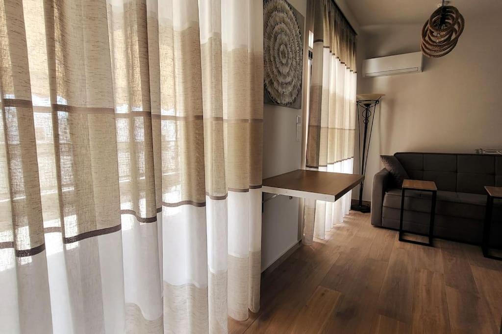 Acropolis Apartment Атина Екстериор снимка